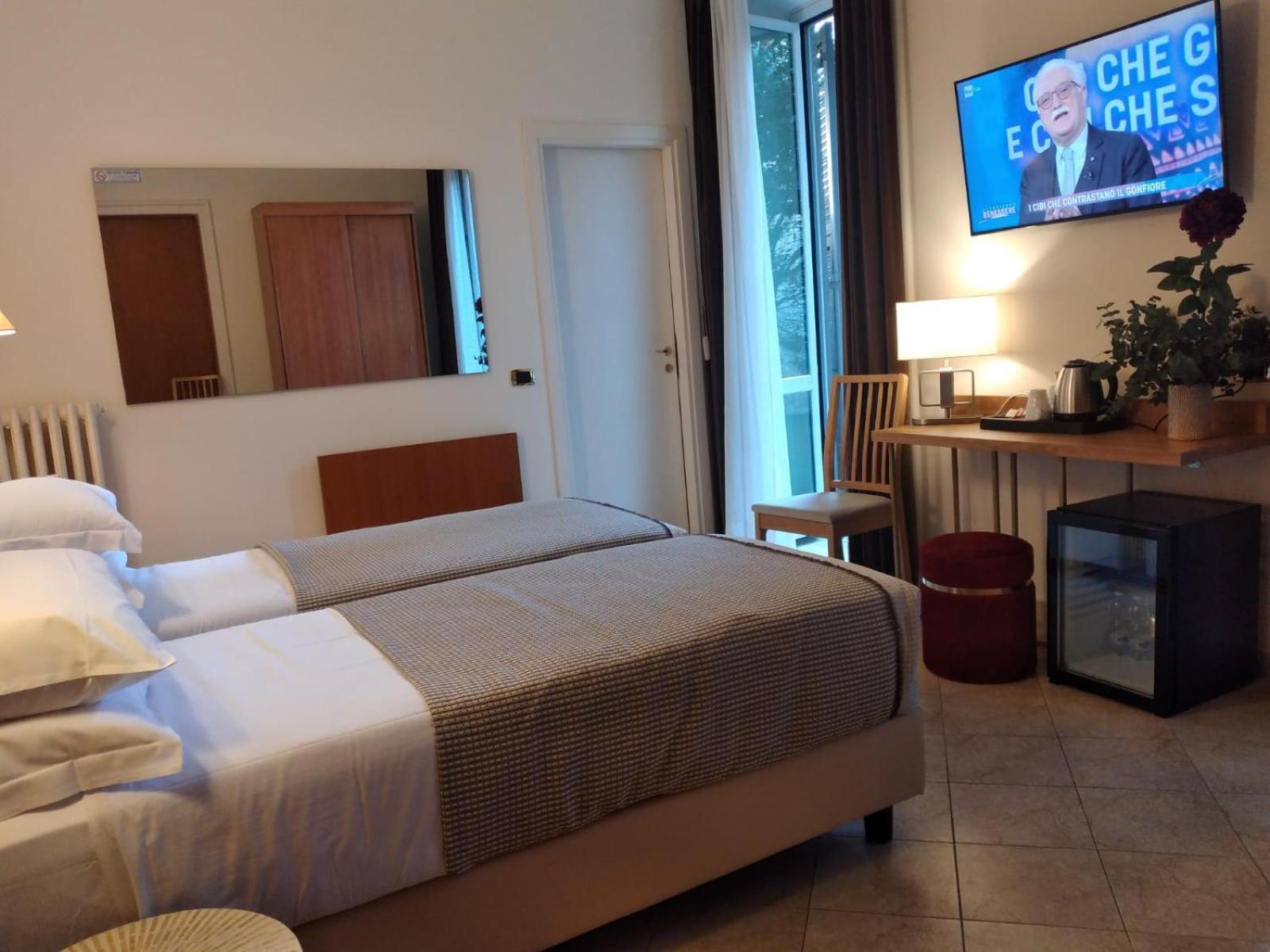 Hotel Principe Eugenio Rome Exterior photo