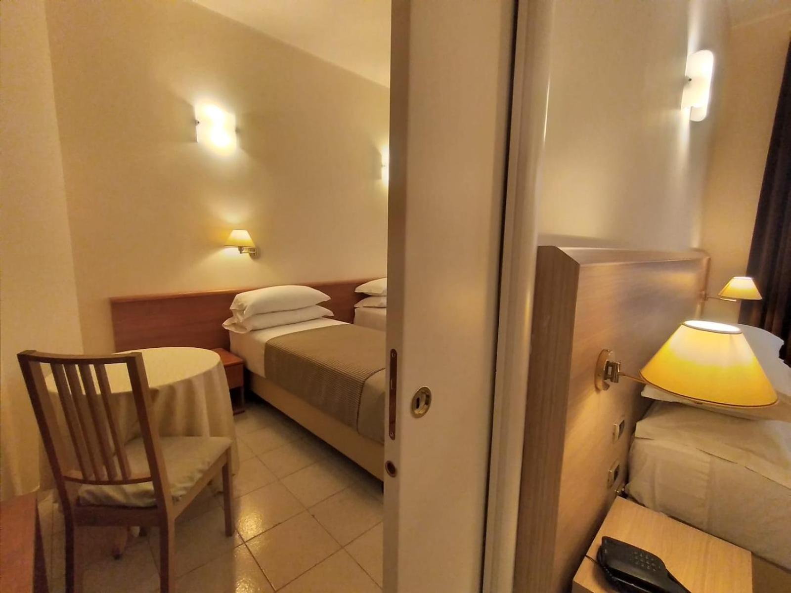 Hotel Principe Eugenio Rome Exterior photo