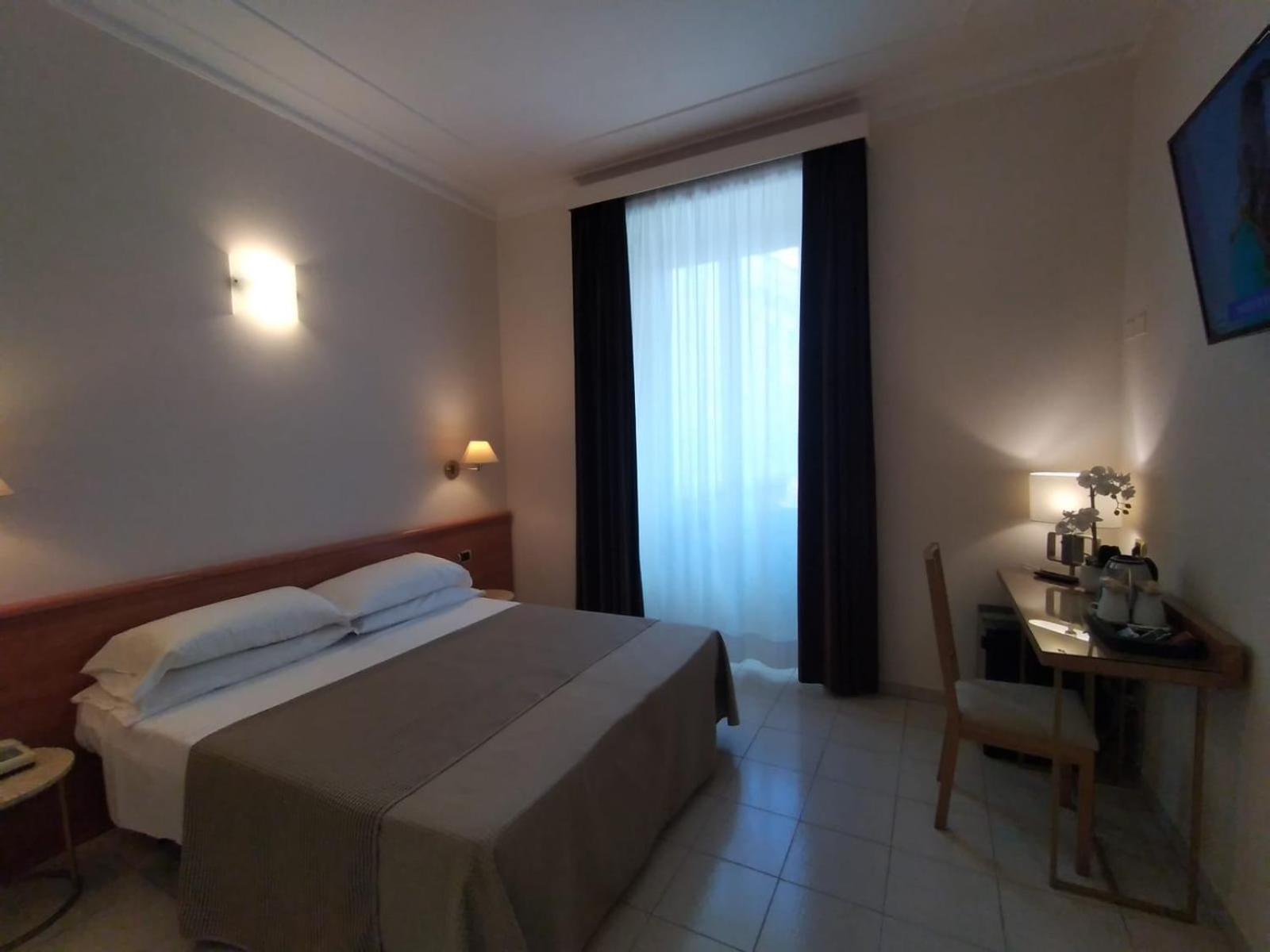 Hotel Principe Eugenio Rome Exterior photo
